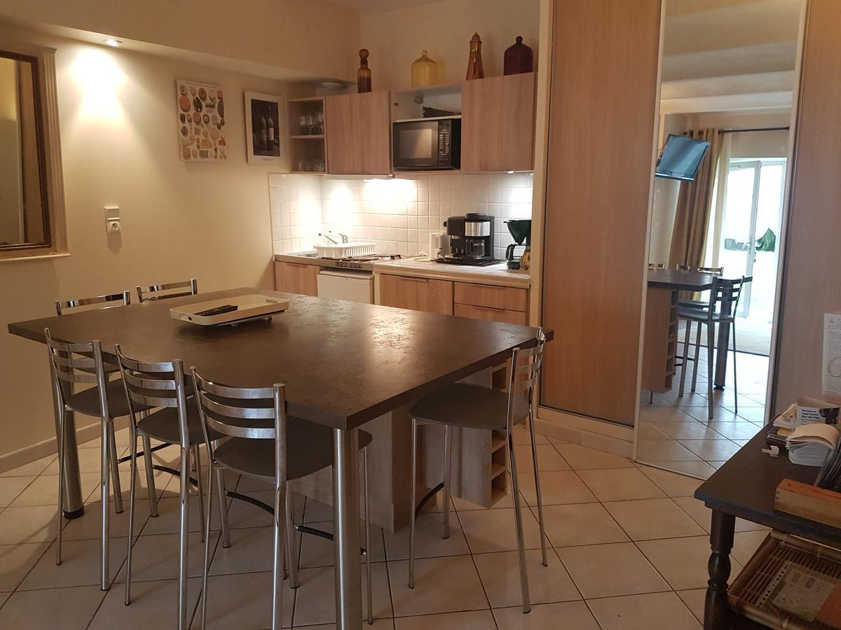 La Campagne St Lazare - Restaurant Chambres D'Hotes Piscine & Spa Forcalquier Ngoại thất bức ảnh