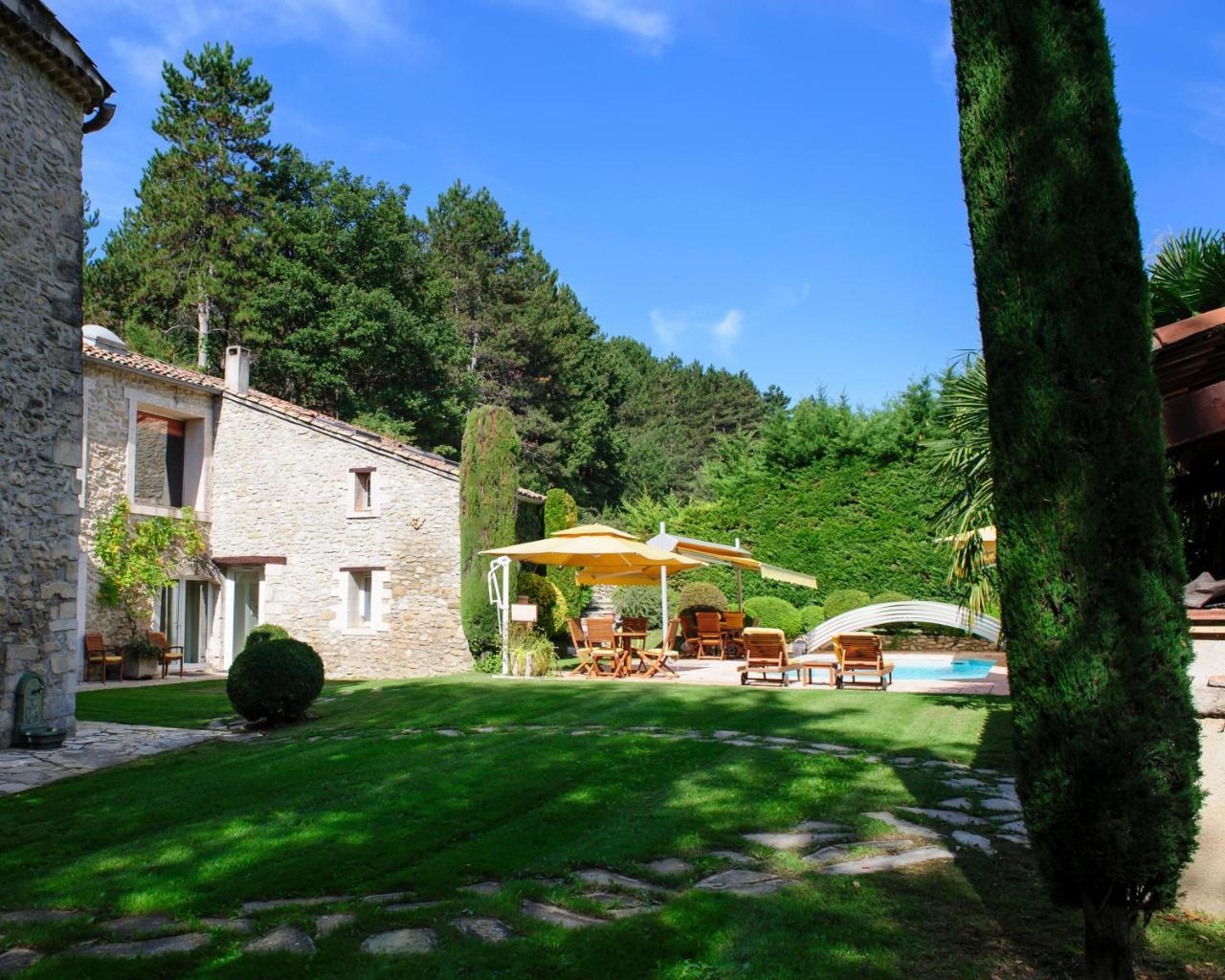 La Campagne St Lazare - Restaurant Chambres D'Hotes Piscine & Spa Forcalquier Ngoại thất bức ảnh